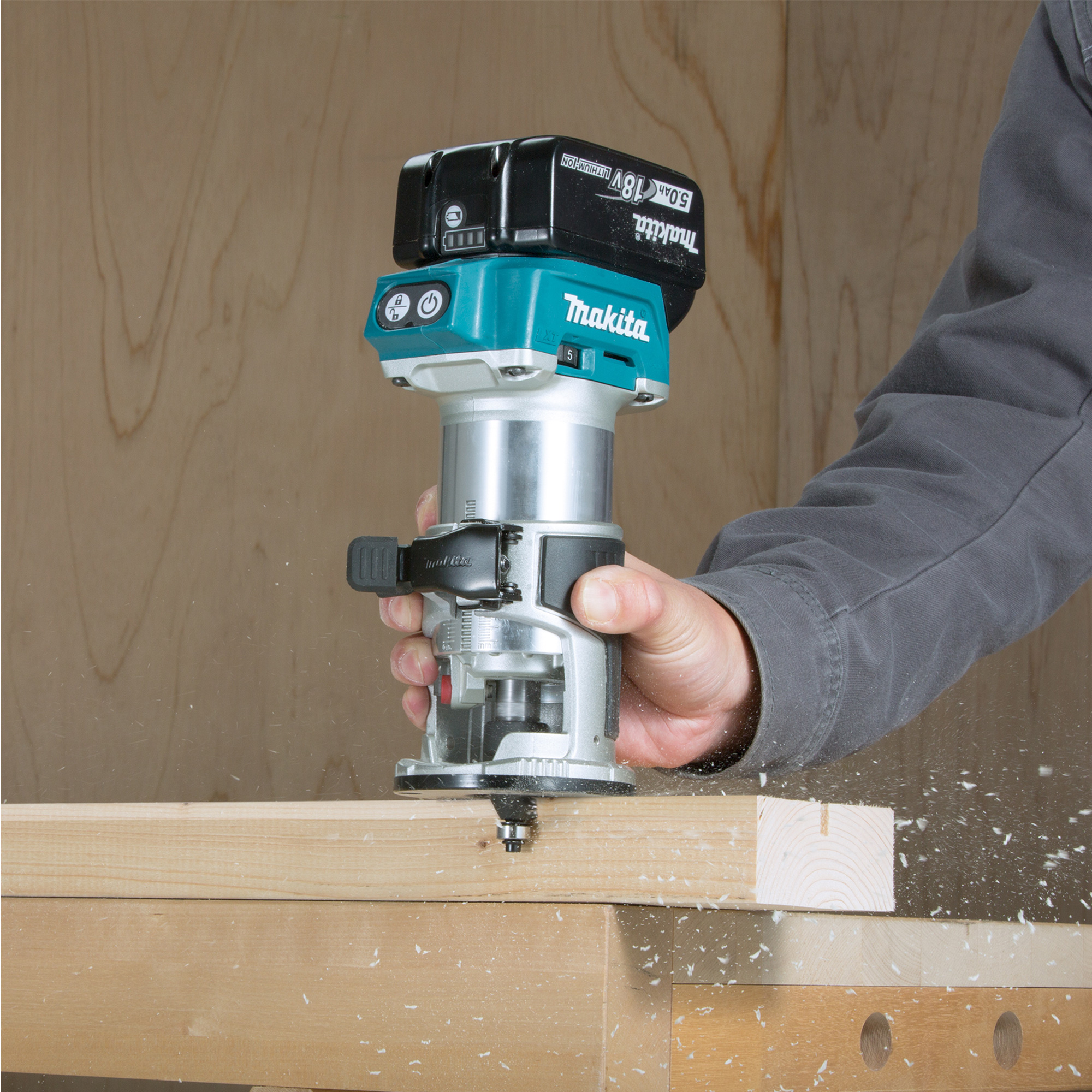Makita Cordless Trimmer DRT50ZJ - Image 3